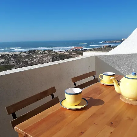 Maresia - Beachfront Peniche Apartment Exterior photo