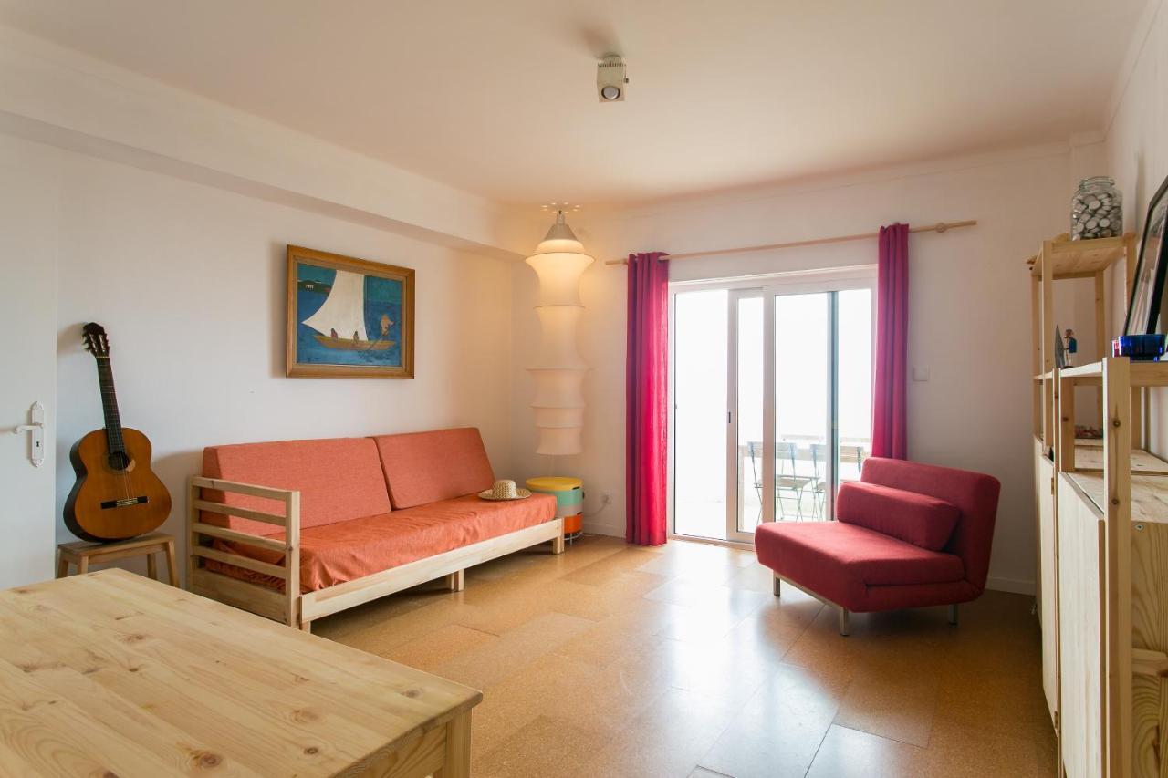 Maresia - Beachfront Apartment
